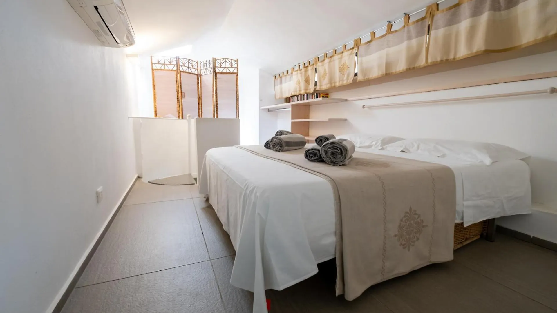 Villa Claudia Torre Delle Stelle 0*,